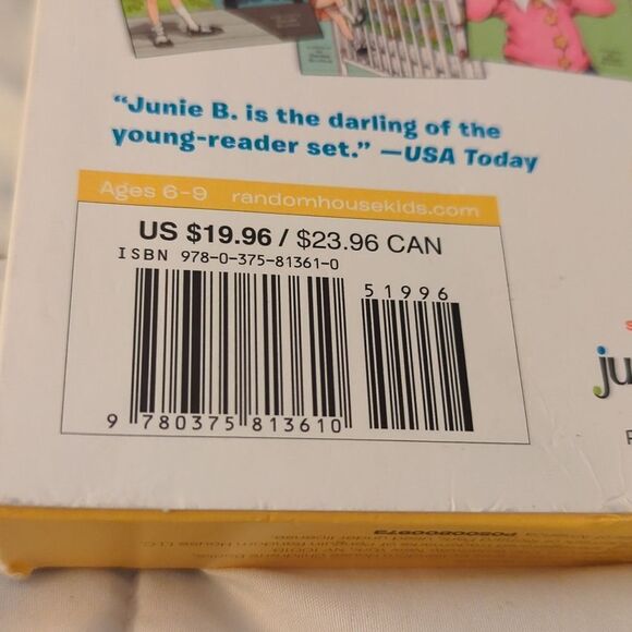 Junie B. Jones vintage 90s box set of 4 books - Picture 4 of 8